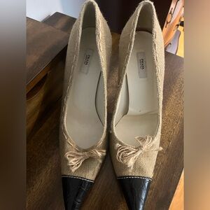 Prada 38 1/2 heels